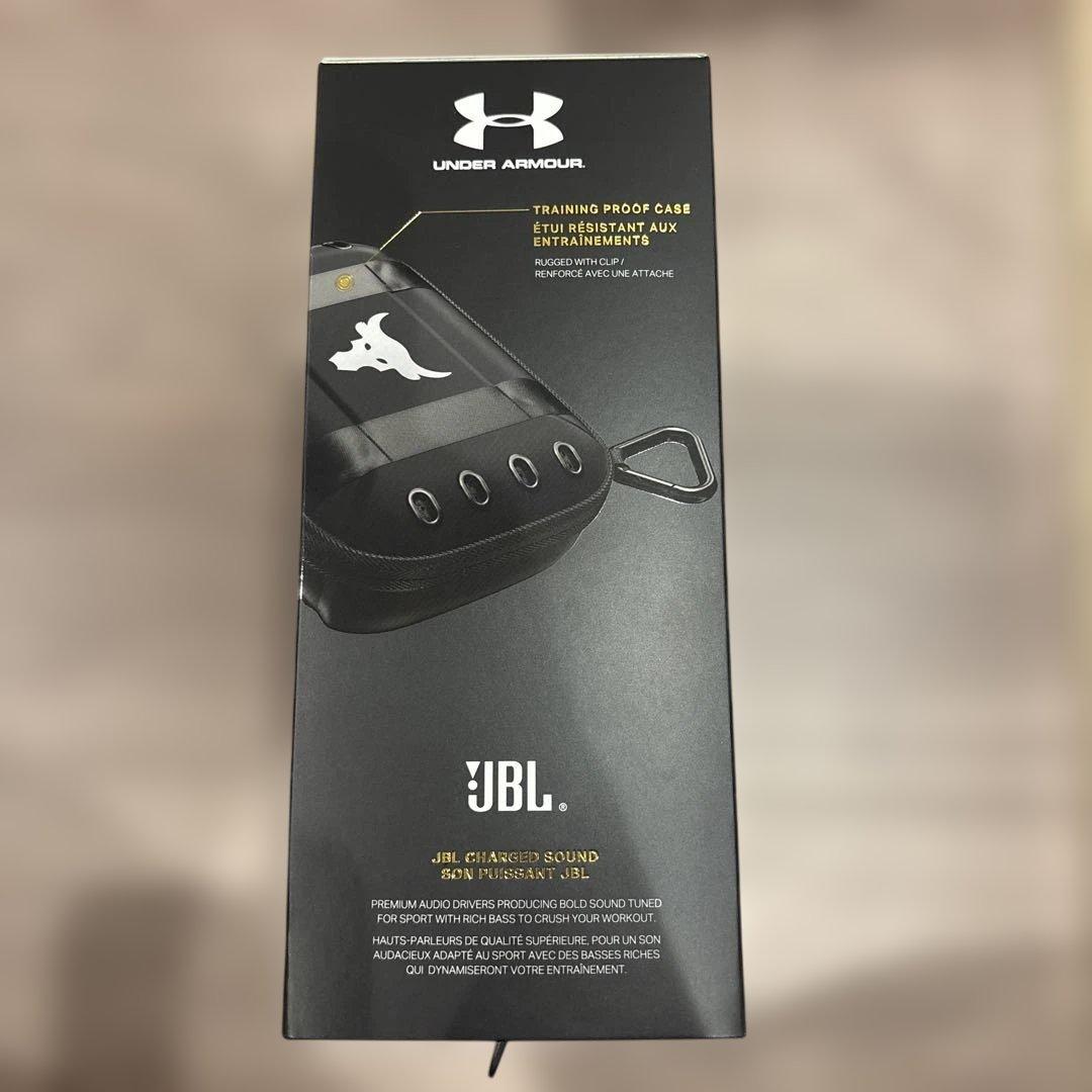 Under Armour Project Rock ワイヤレスヘッドホン