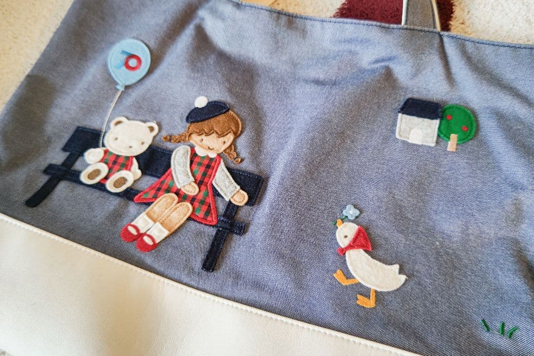 ファミリアfamiliar 70周年マチ付きデニム手提げバック