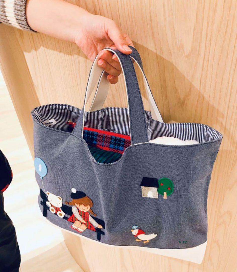 ファミリアfamiliar 70周年マチ付きデニム手提げバック