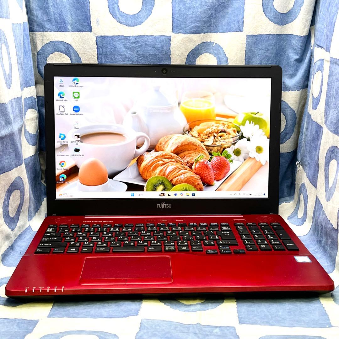 綺麗ブルーレイ♪快適SSD☆大人気赤ノートPC♡カメラ付き！第7世代☆Win11