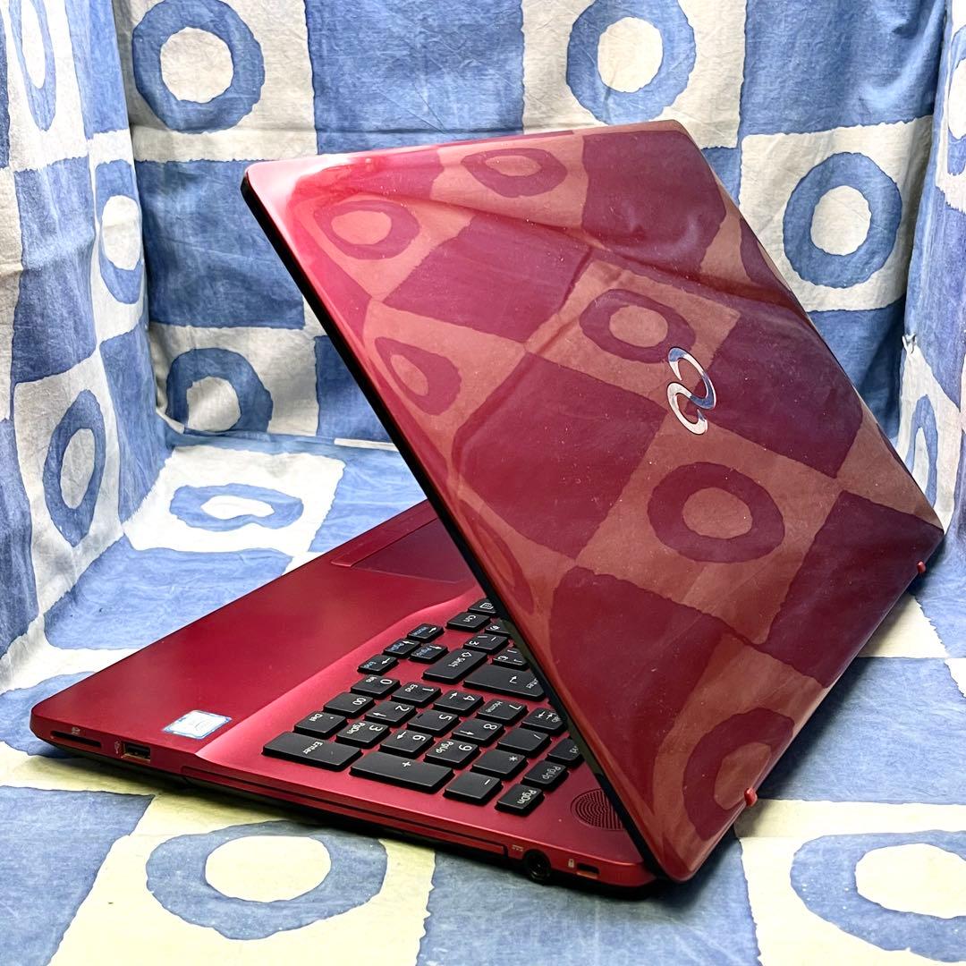 綺麗ブルーレイ♪快適SSD☆大人気赤ノートPC♡カメラ付き！第7世代☆Win11