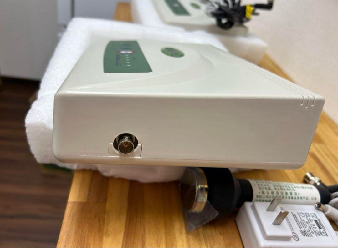 中国天津尚赫会社製超音波美容器　ラジオ波顔全身を持ち上げて引き締める美容器2台