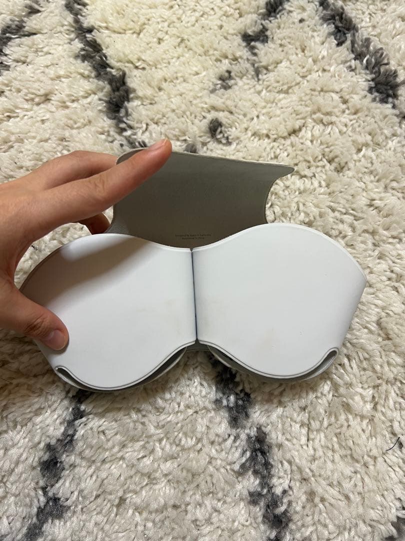 Apple AirPods Max シルバー