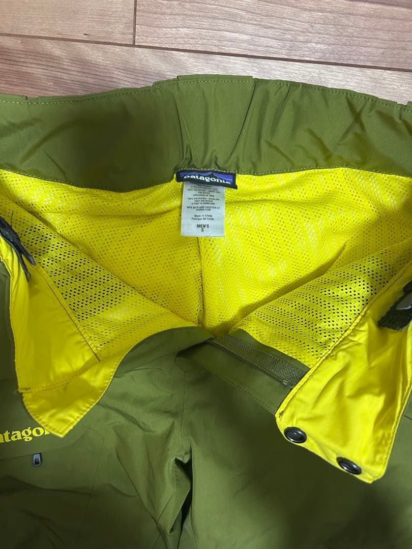 【スノボ&スキーウェア】patagonia GORE-TEX 　ウェア