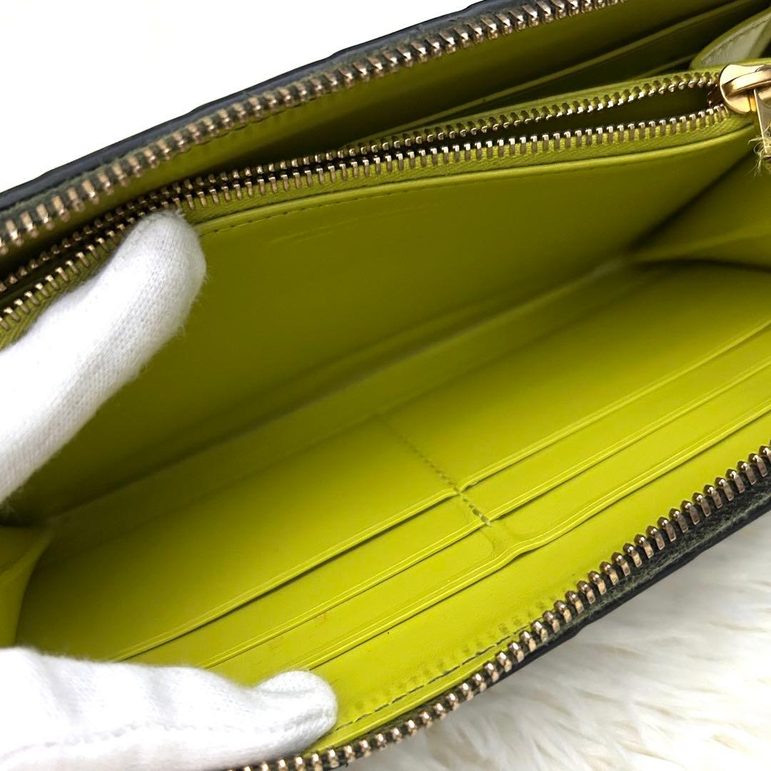 【美品】ICチップ内蔵 BOTTEGA VENETA イントレチャート長財布