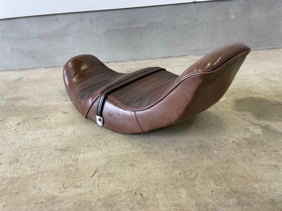 KAWASAKI ゼファー400シート