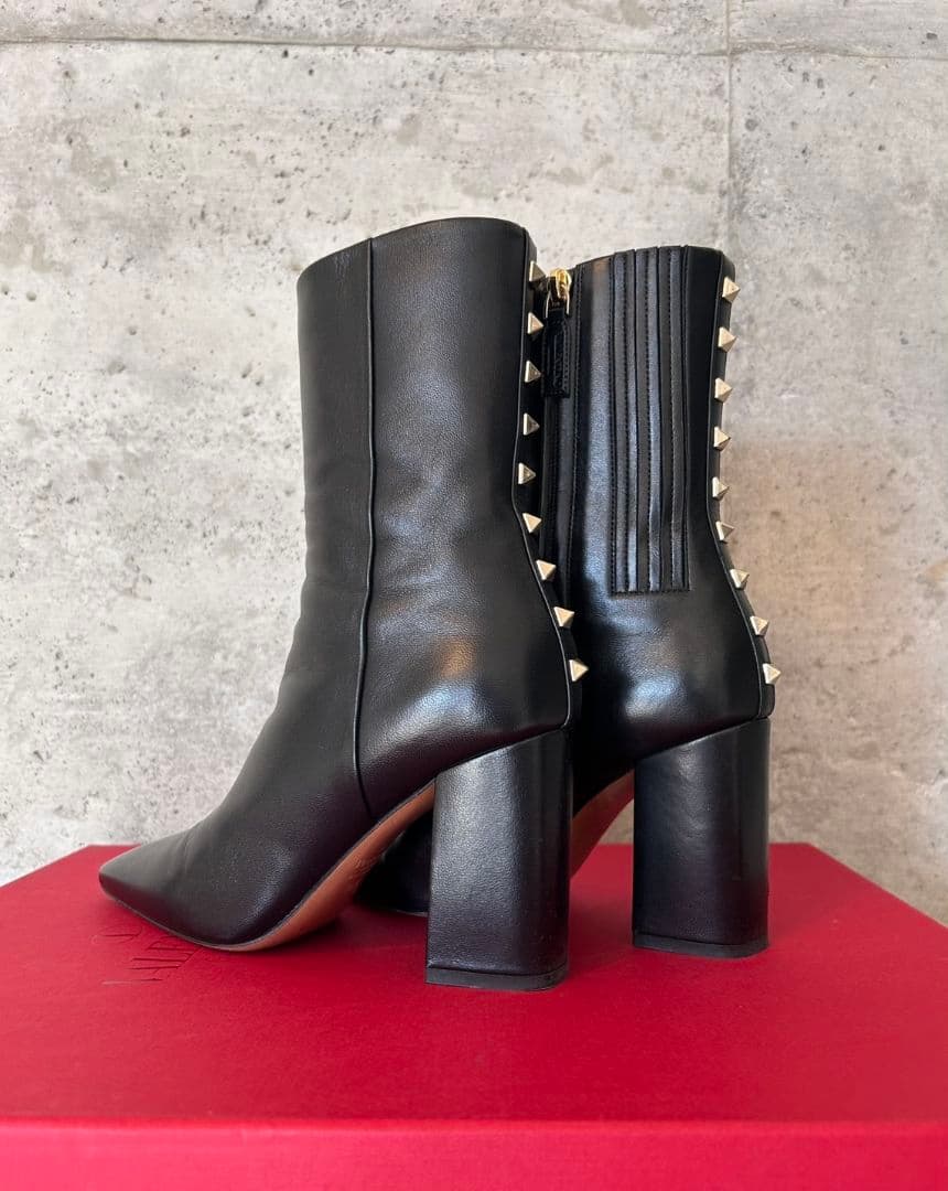 A*ス様 ヴァレンティノ ブーツ