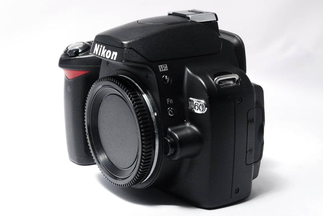 ♥初心者安心モデル♥Nikon D60♥ 高画質 AF-Sレンズ付 手ブレ補正