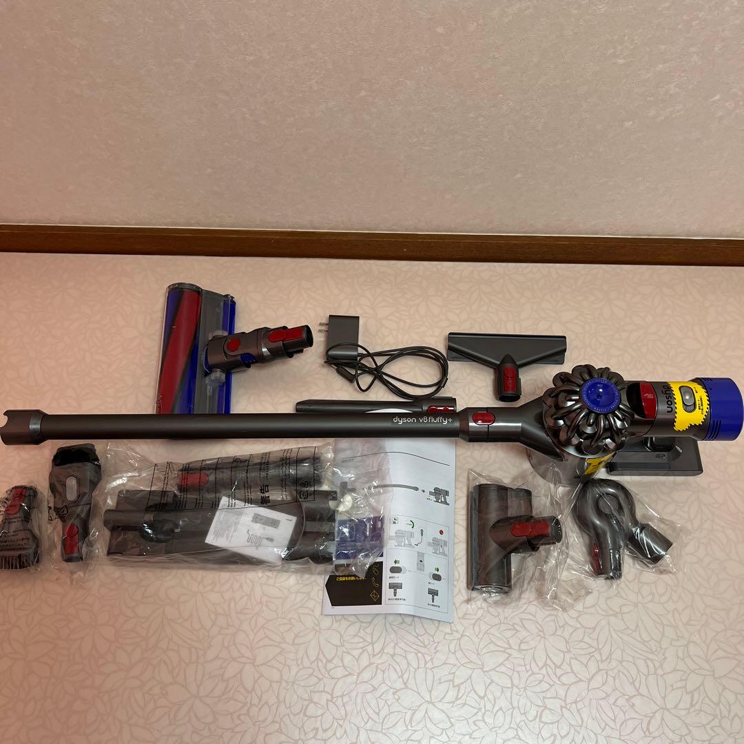 【最終値下】ダイソンDyson V8 Fluffy+