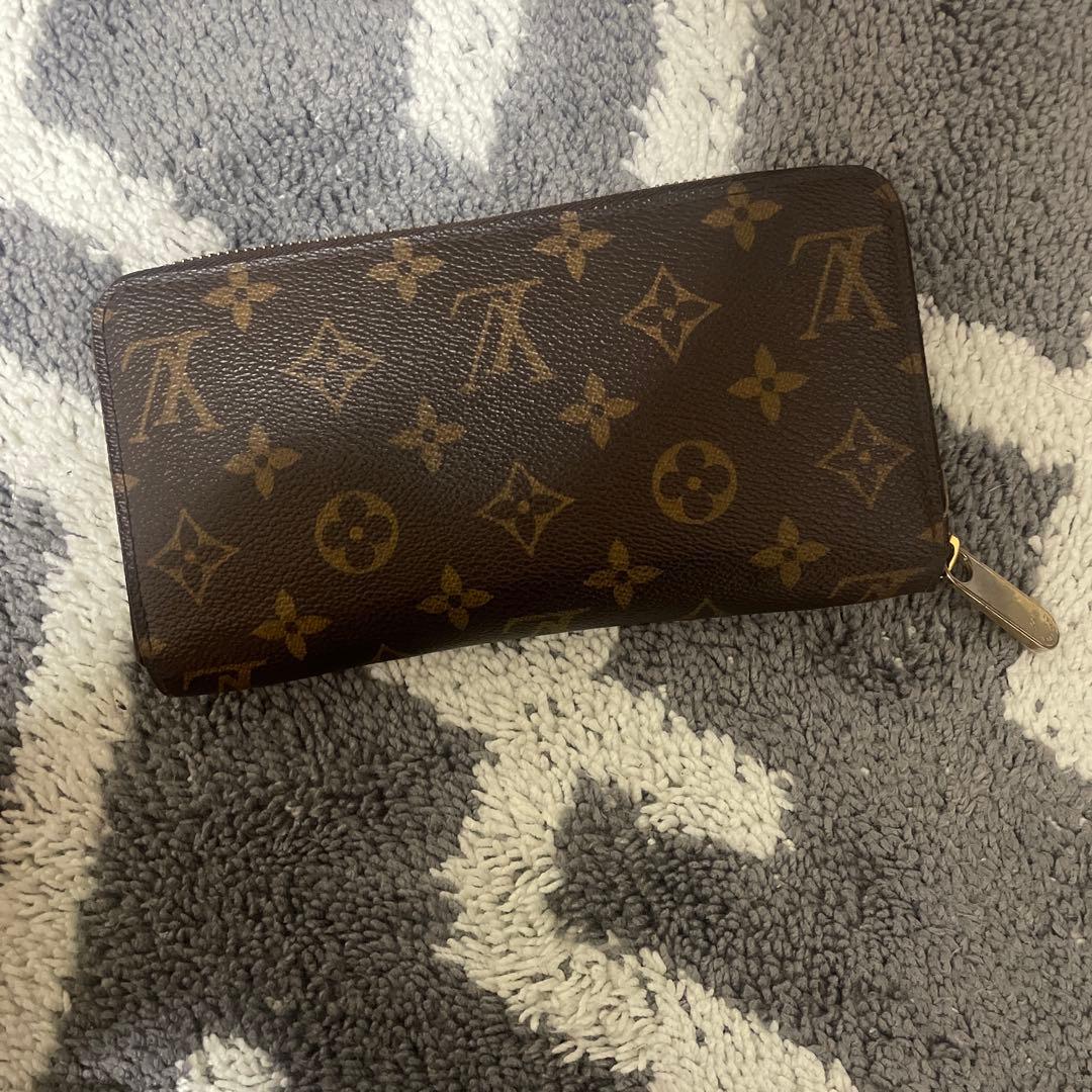LOUIS VUITTONルイヴィトンモノグラムジッピーウォレット長財布