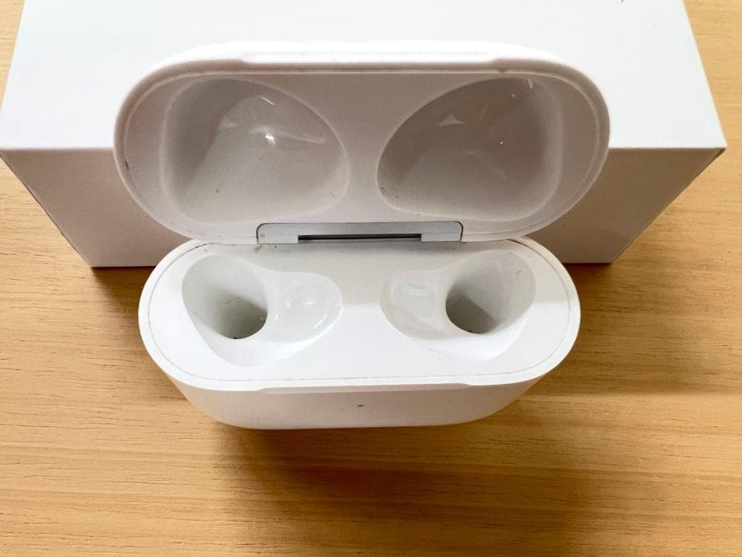 AirPods 第3世代 A2083｜右耳通電不可｜左耳・ケース