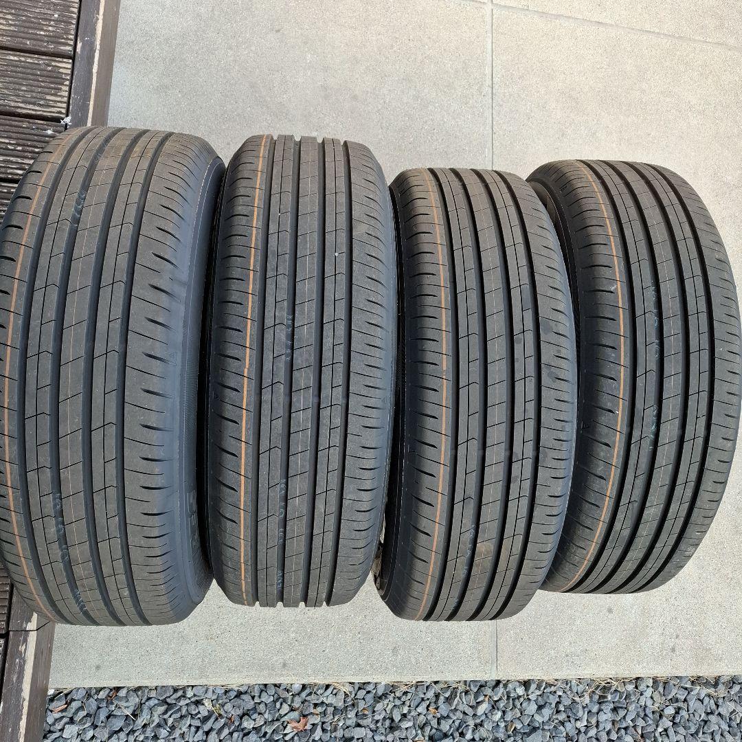 新型アルファード　40系　純正ホイール　タイヤ　18インチ　4本セット　新車外し