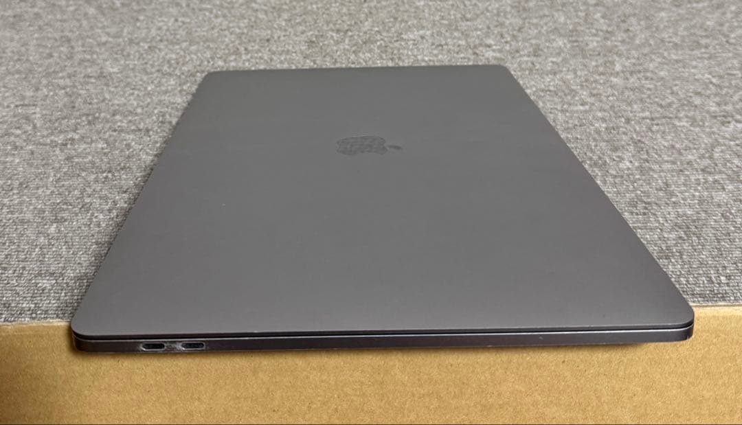 MacBook Pro 15インチ 512GB/16GB/2017年 動作保証