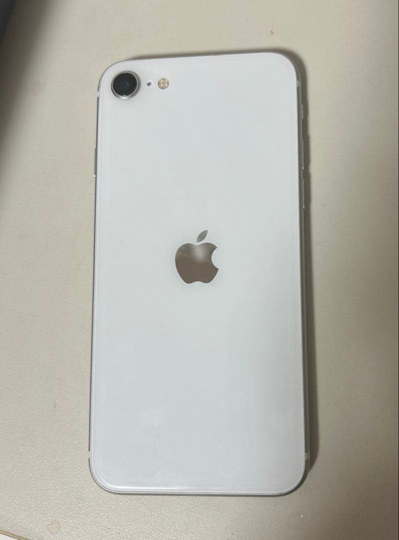 iPhone SE2 バッテリー70%