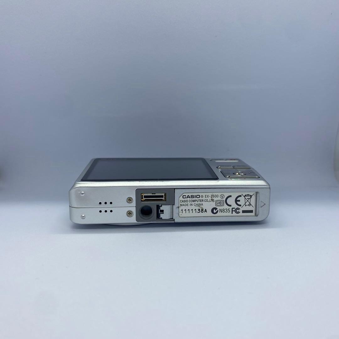 CASIO EXILIM EX-Z600 シルバー