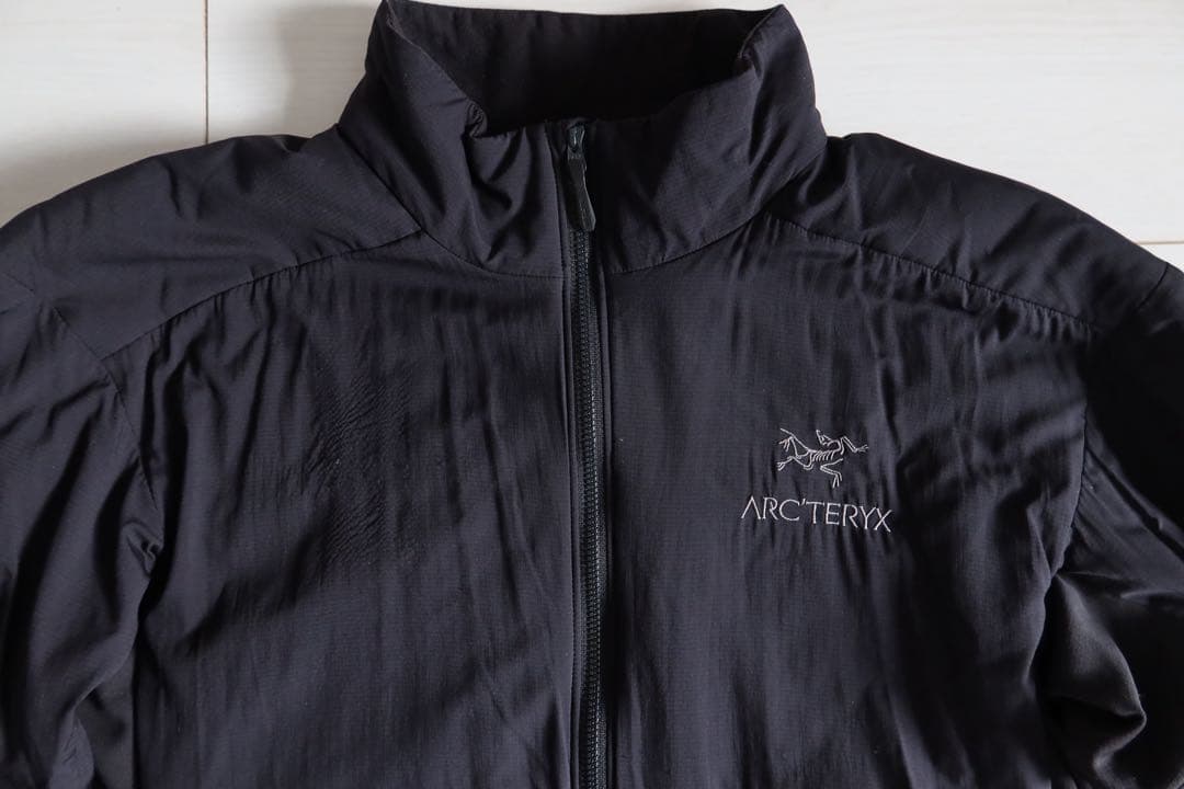 ARC'TERYX ATOM LT JACKET ブラック M フード無し