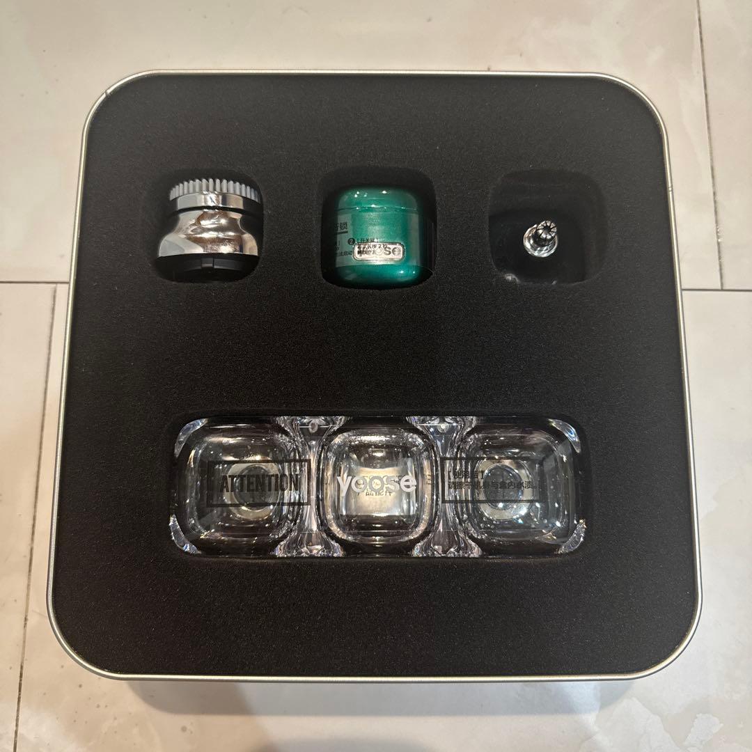 yoose ミニキューブ　シェーバー　新品未使用