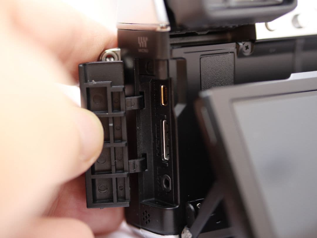 【美品・動作確認済】LUMIX GX7 ミラーレスカメラ