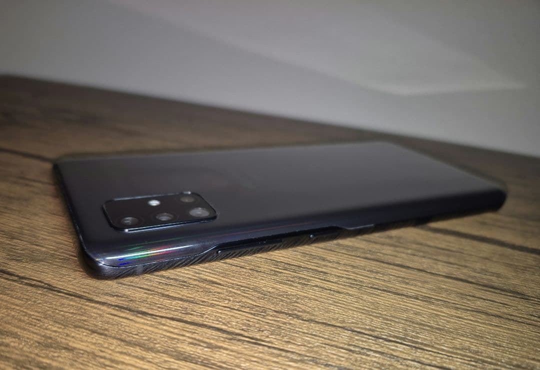 スマートフォン本体 Samsung Galaxy A51 5G SC-54A