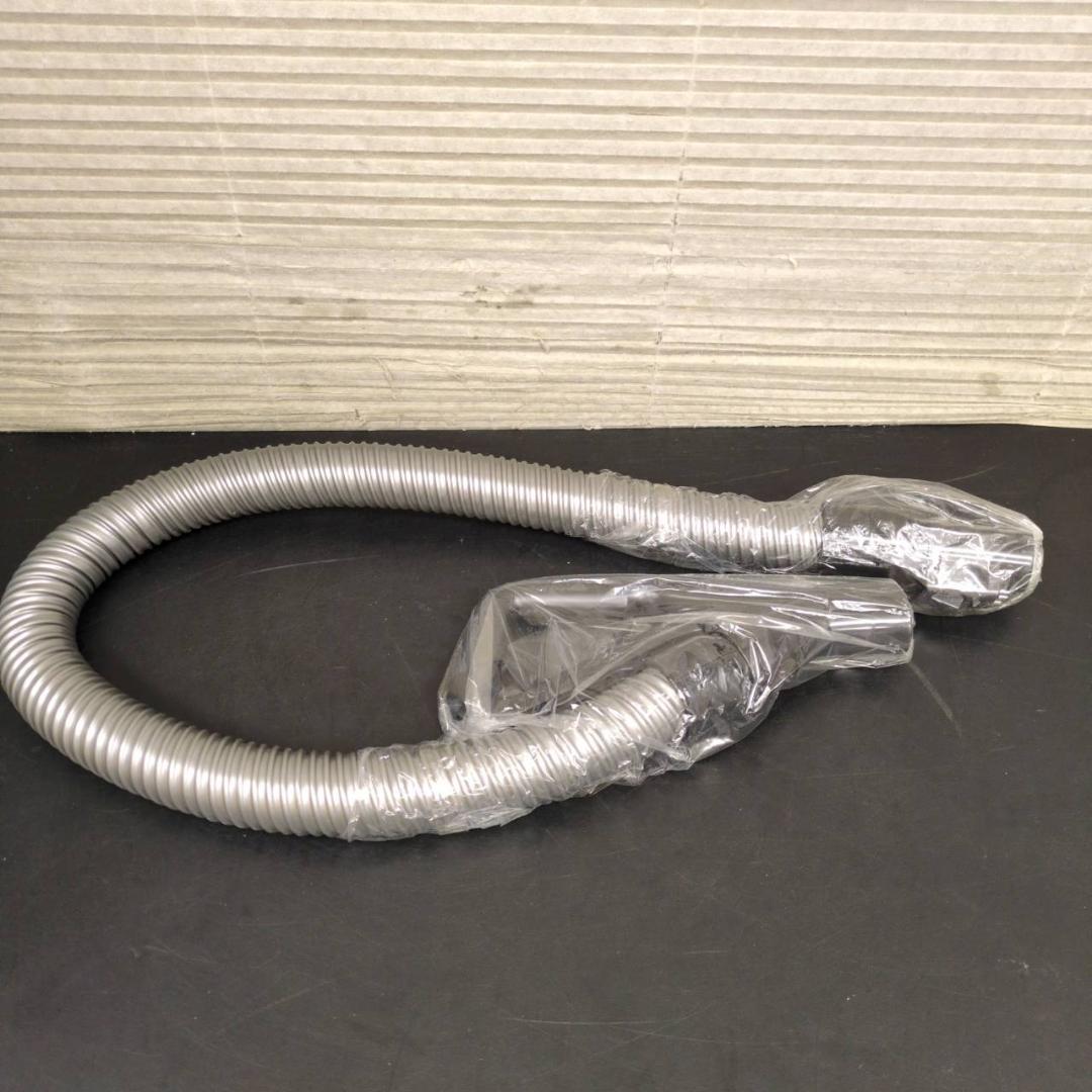 ☆未使用品 東芝 サイクロン式クリーナー トルネオVC-J2000 2013年製