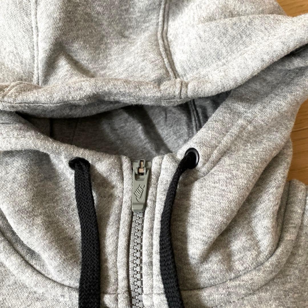 お値下げ中！美品　Nikeセットアップ　 メンズM￼サイズ