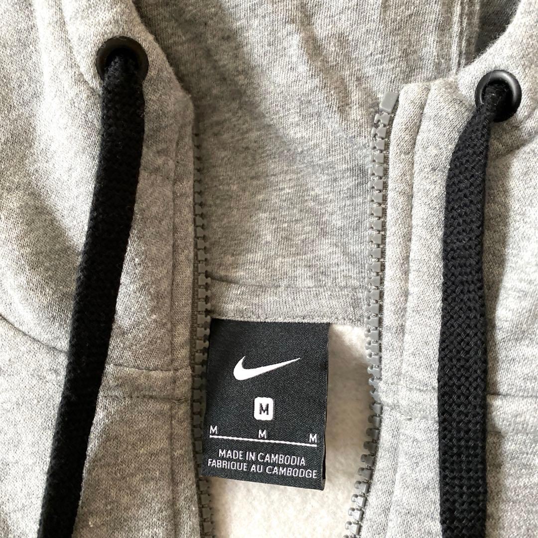 お値下げ中！美品　Nikeセットアップ　 メンズM￼サイズ