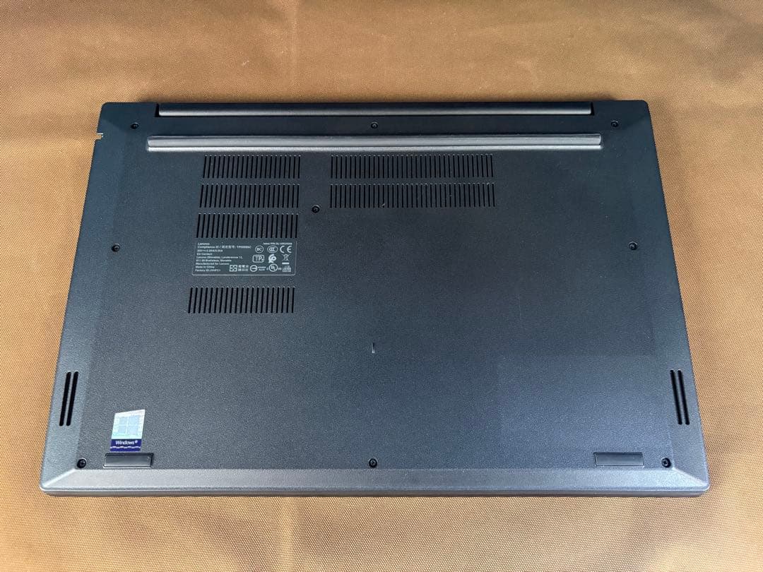 美品 ThinkPad e590 第8世代 i5 メモリ8GB SSD256GB