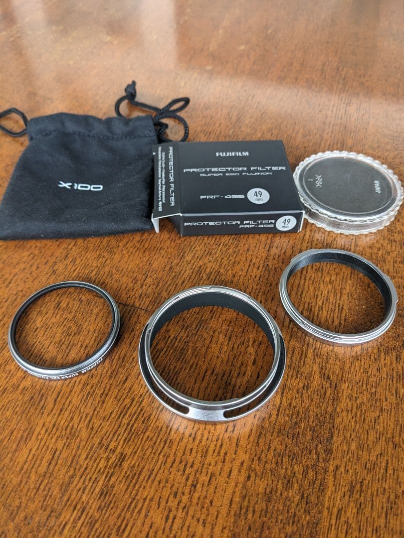 ♪ 値下げ フジフィルム X100T コンパクトデジタルカメラ ♪