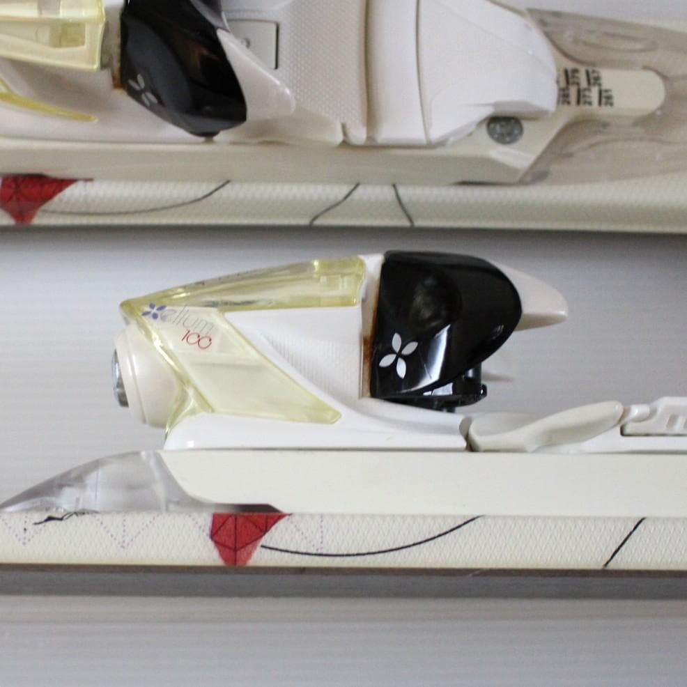 Rossignol★レディーススキー板&ストックセット ホワイト 長さ140cm