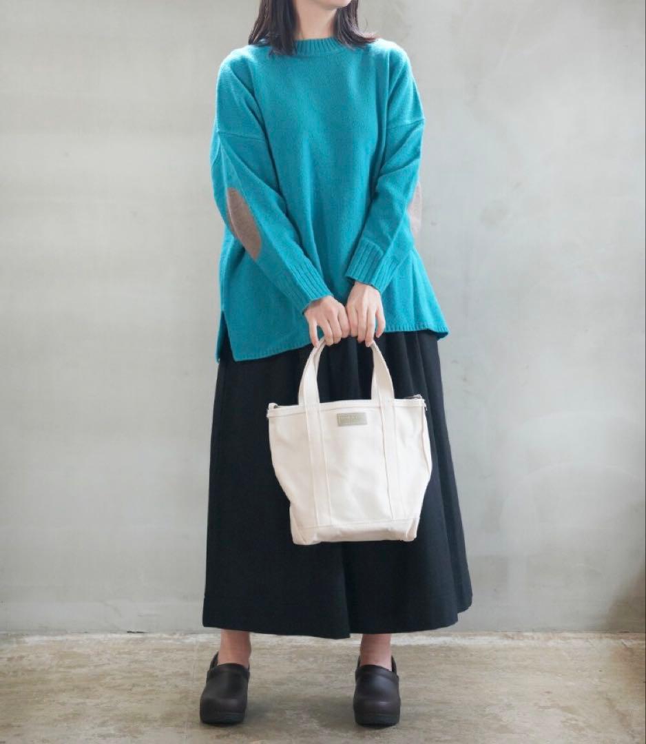 【まちゃ】ナチュラルランドリー　エルボーパッチ　ラフプルオーバー