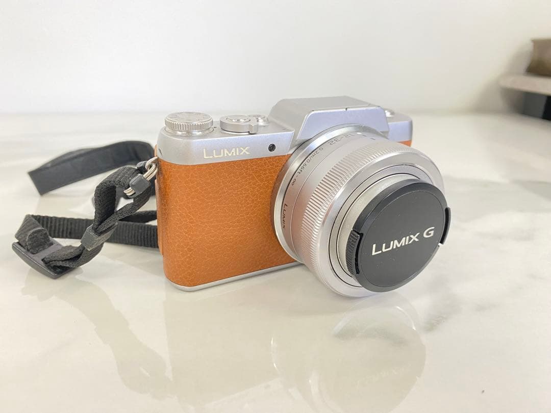 #LUMIX DMC-GF7W ブラウン