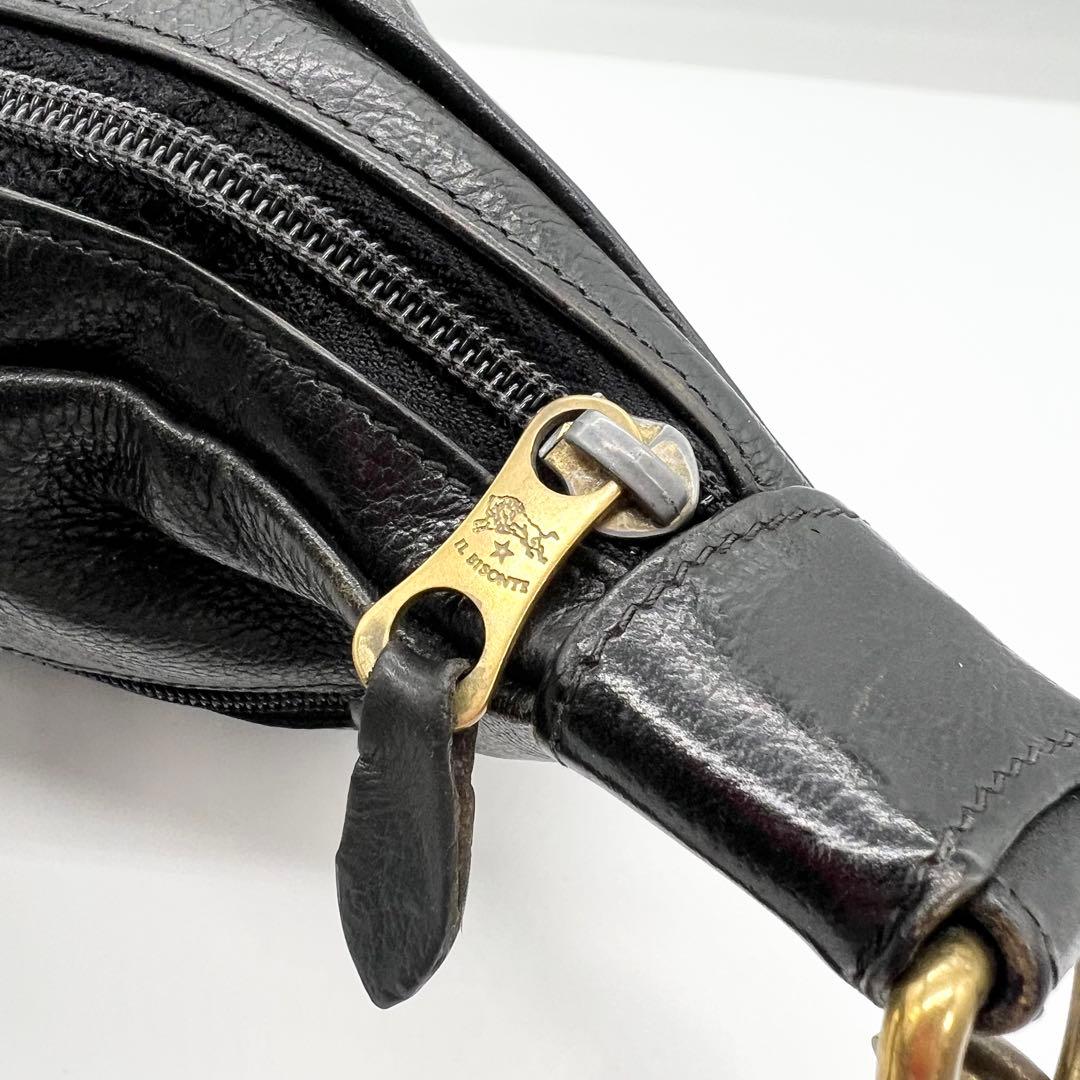 美品✨イルビゾンテ　ショルダーバッグ　ボディバッグ　2way　レザー　ブラック