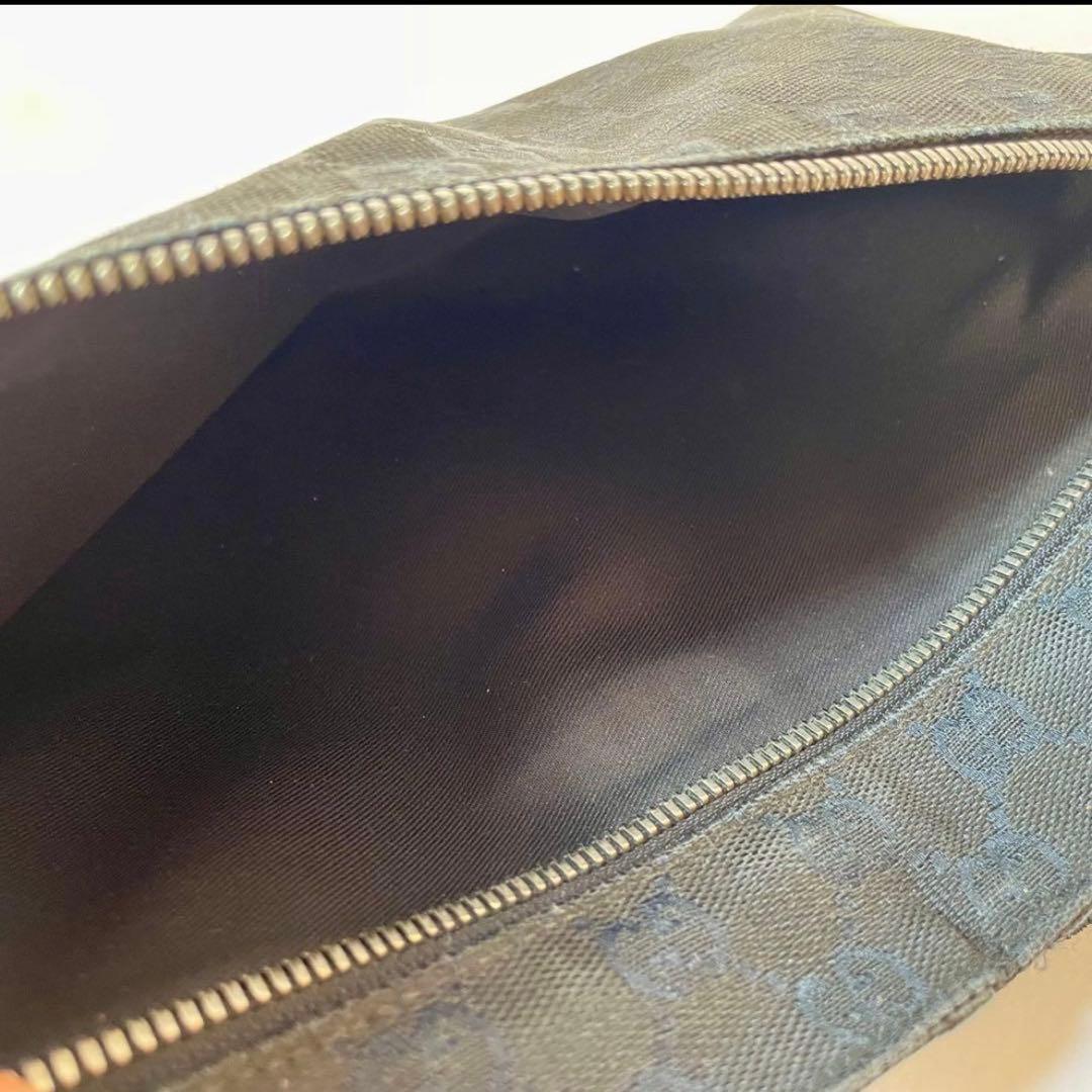 【GUCCI】ブラック ボディバッグ ウエストポーチ ブラック GGパターン