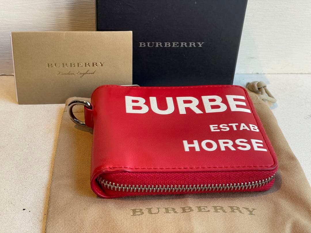 【極美品】BURBERRY レザー 二つ折り財布 レッド定価63800円