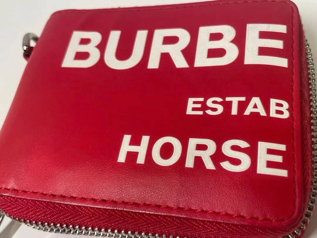 【極美品】BURBERRY レザー 二つ折り財布 レッド定価63800円