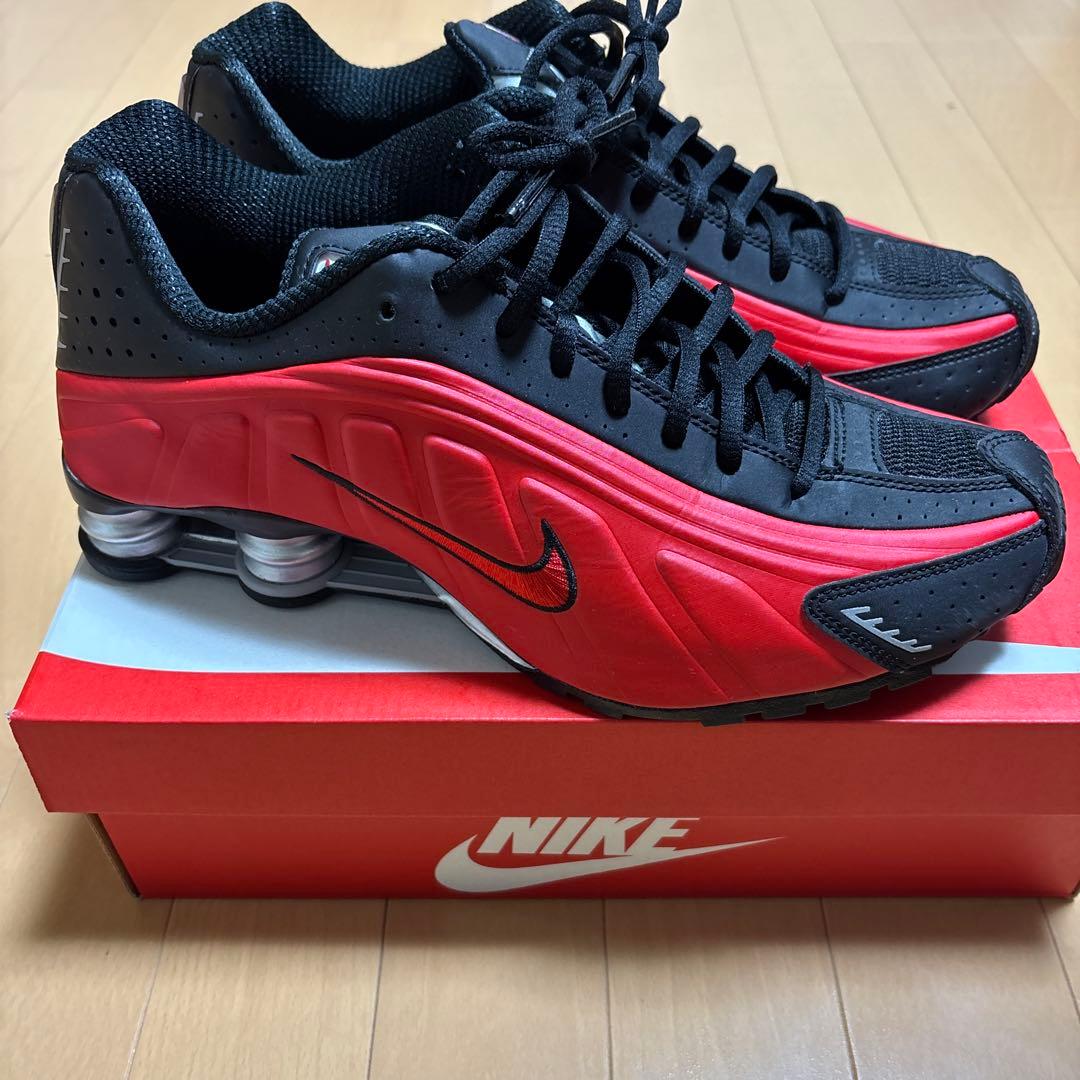 靴 Nike Shox R4 \
