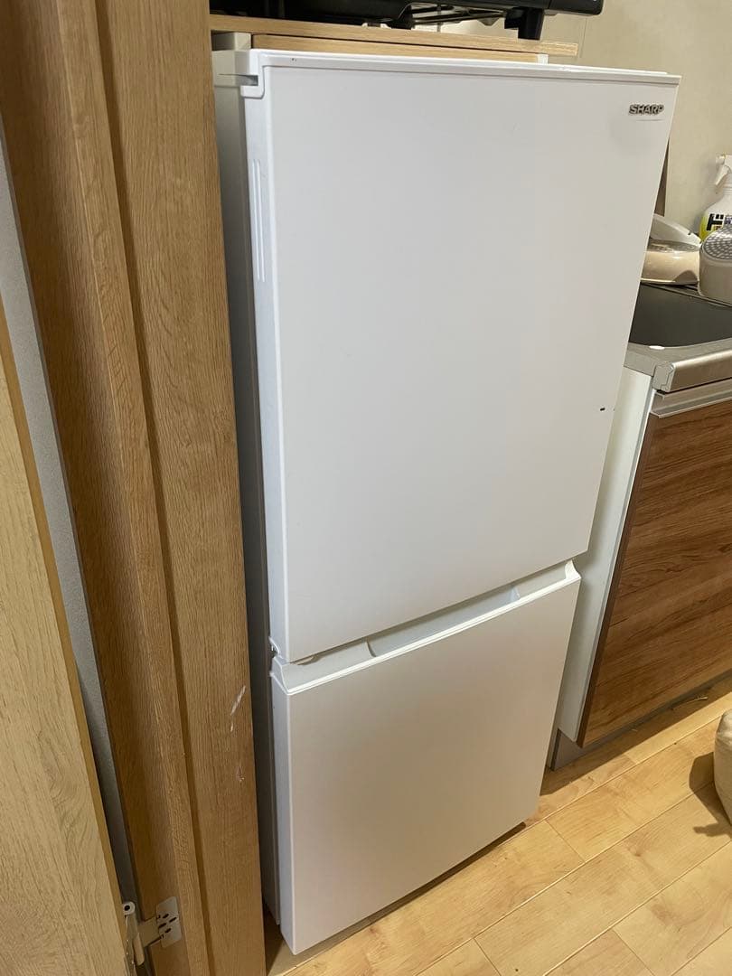 Sharp 152L 冷蔵庫