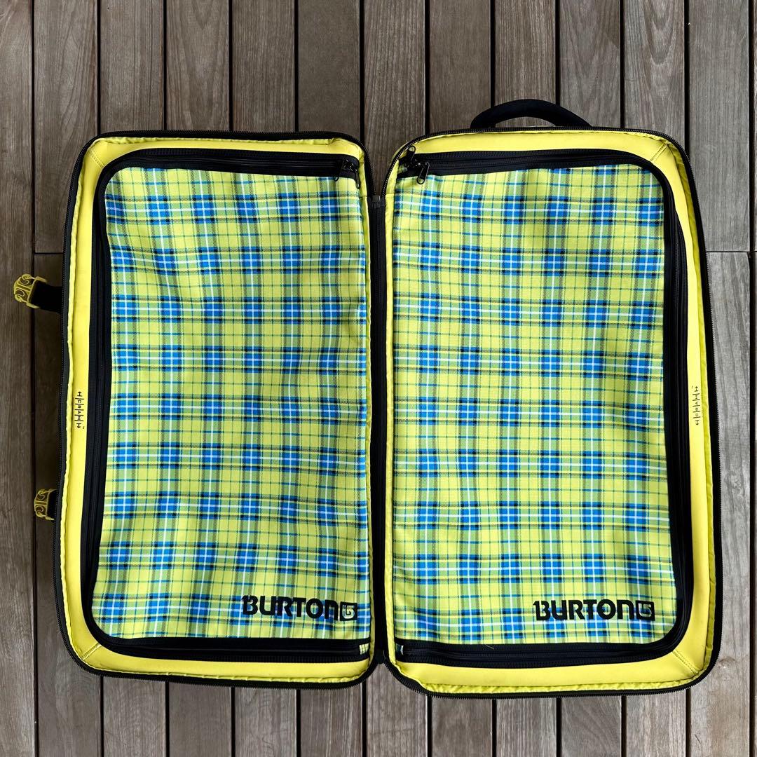 Burton 大容量キャリーカート チェック柄