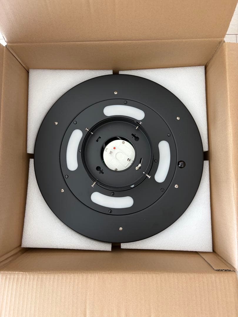 【新品】LOWYA 調光機能付きシーリングライト 元値19990円