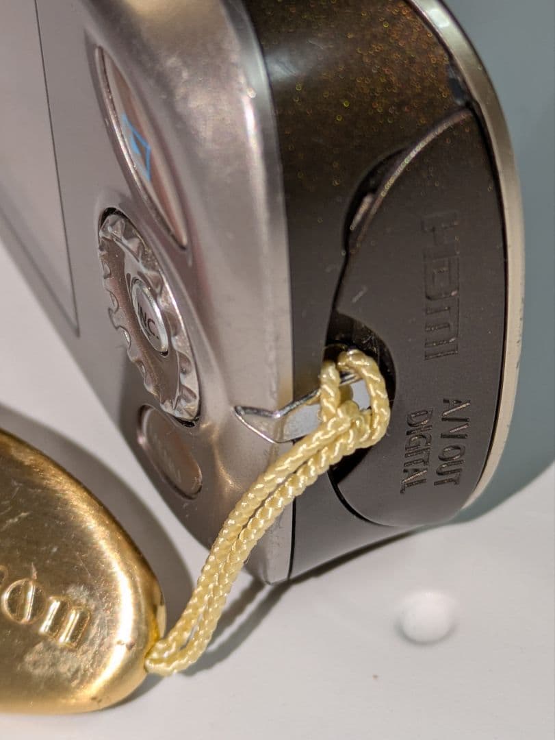 Canon IXY DIGITAL510is 12.1メガピクセル ゴールド