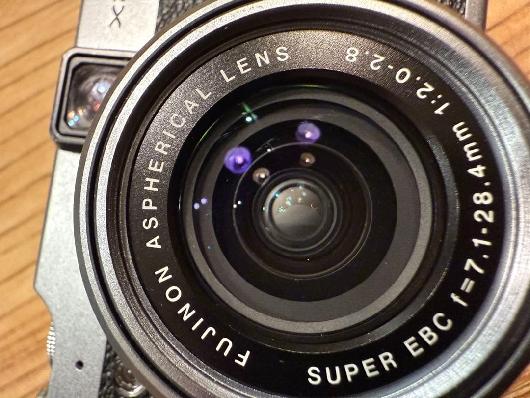 かえ　FUJIFILM X20 本体と付属品