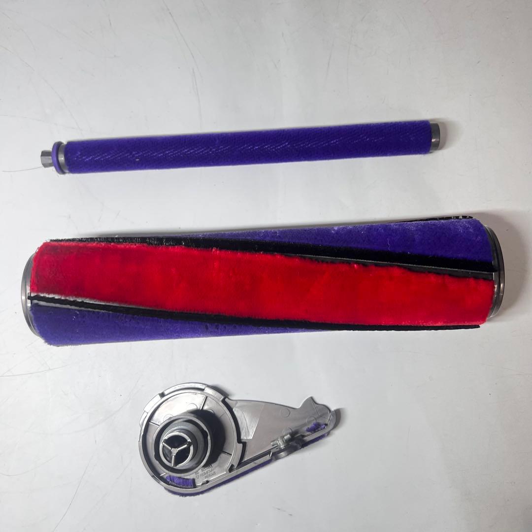 ダイソン Dyson ダイソンSV12コードレスクリーナー 充電スタンド付き