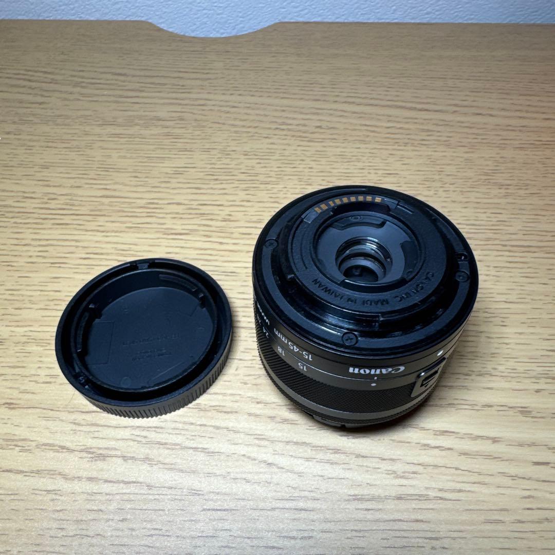 Canon EOS Kiss M2 ミラーレス一眼カメラ（バック付き）