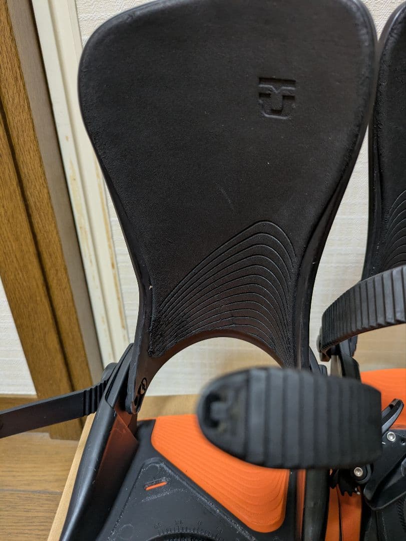 UNION ULTRA ブラック/オレンジ M　22-23　ビンディング