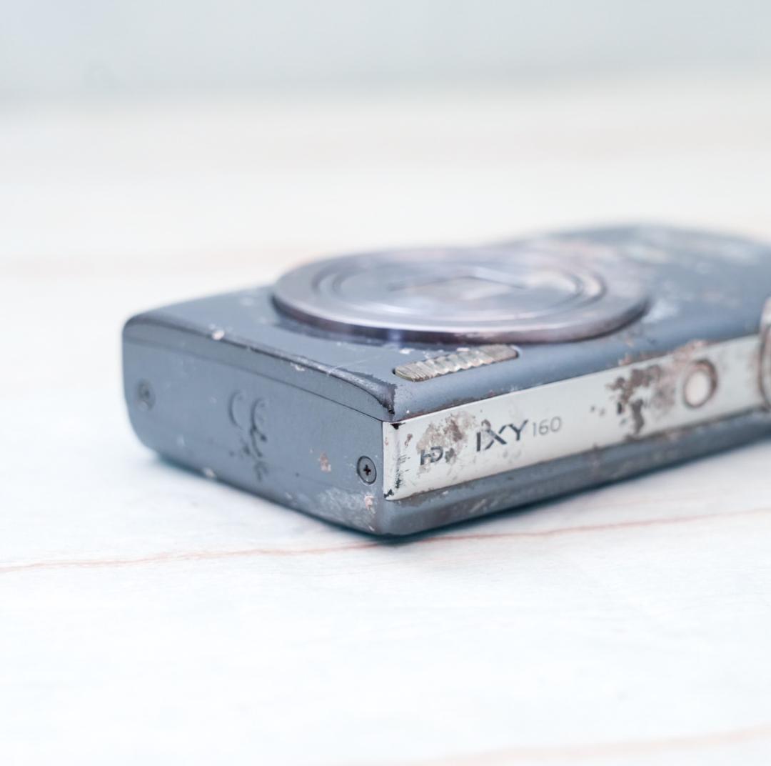 世界に一台だけ　Canon IXY 160 シルバー　動作OK