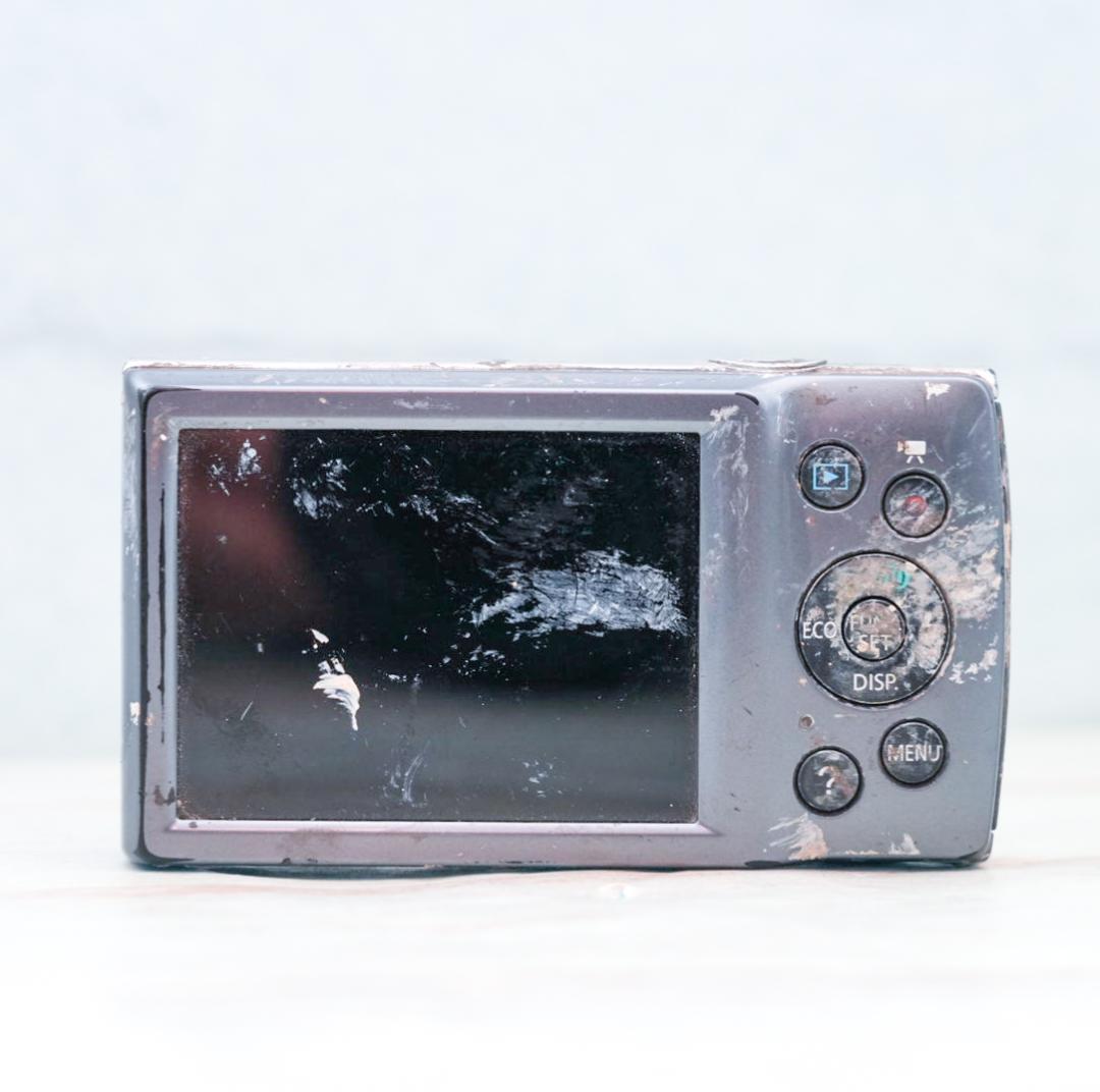 世界に一台だけ　Canon IXY 160 シルバー　動作OK