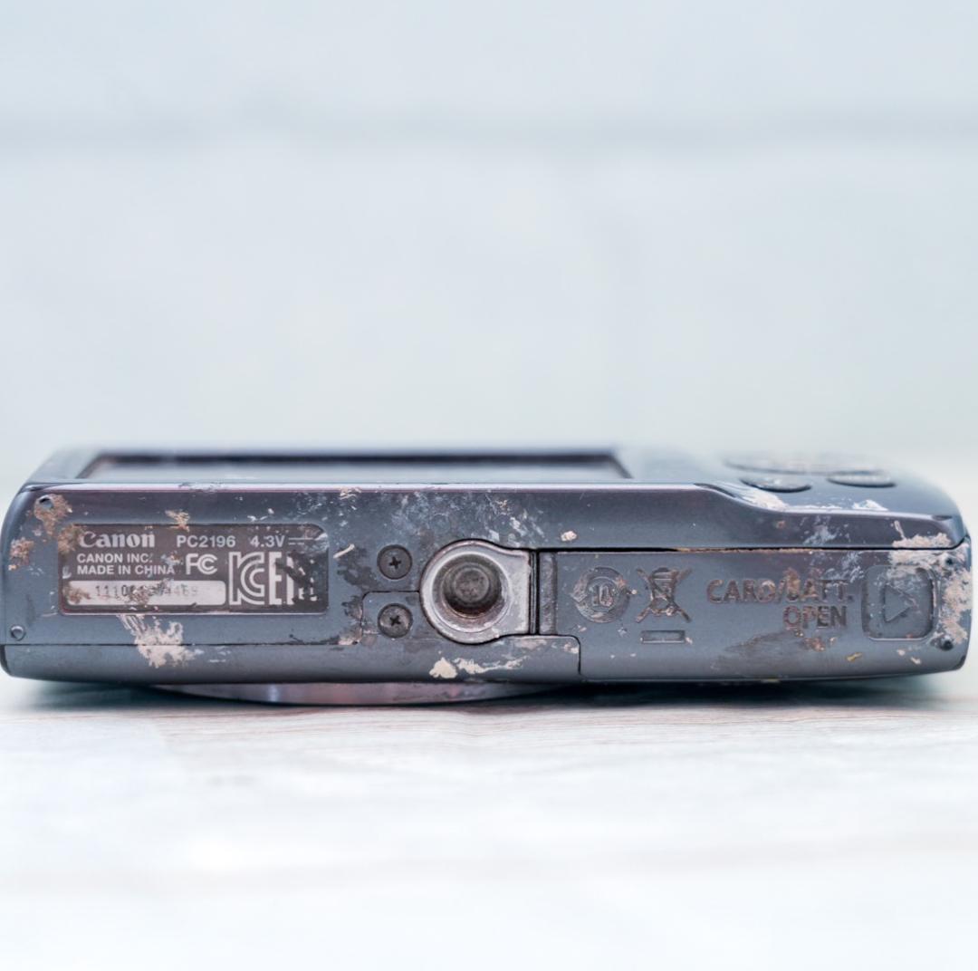 世界に一台だけ　Canon IXY 160 シルバー　動作OK