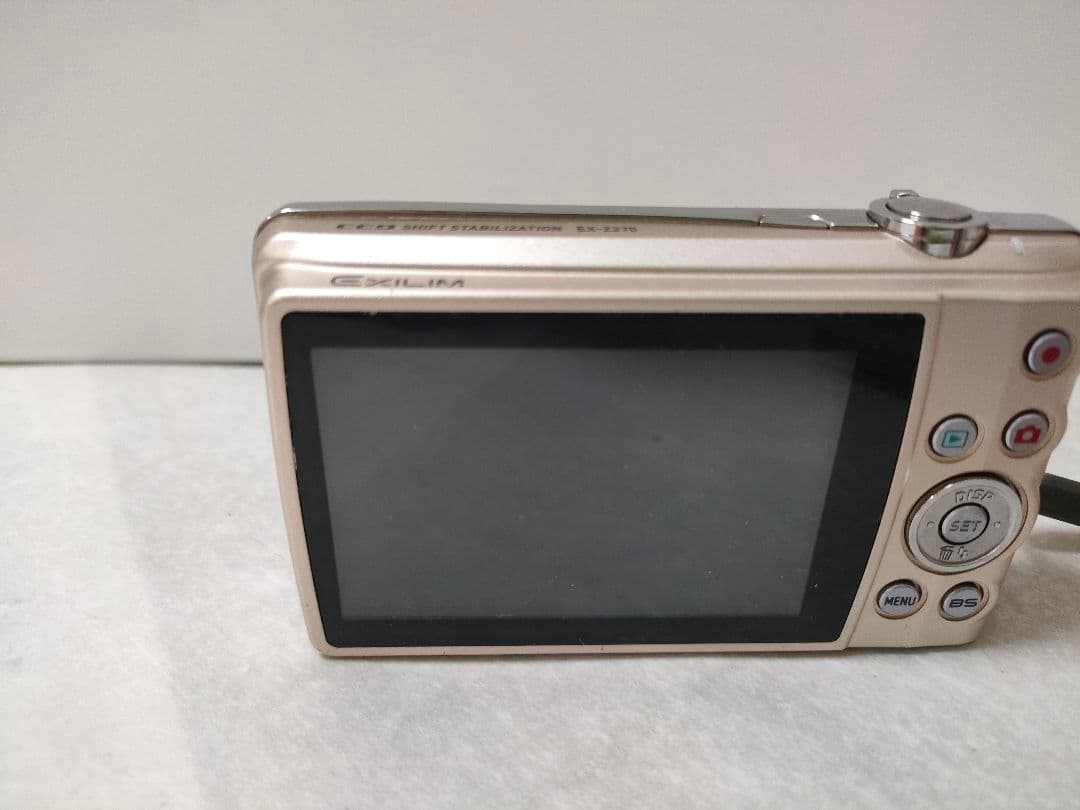 CASIO EXILIM EX-Z270　シルバー　 デジタルカメラ