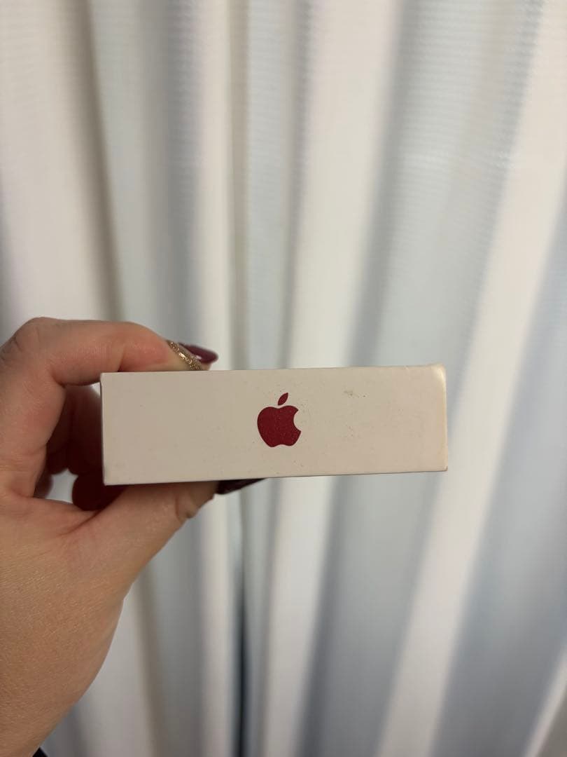 iPhone SE (第2世代) PRODUCT(RED) 本体　レッド