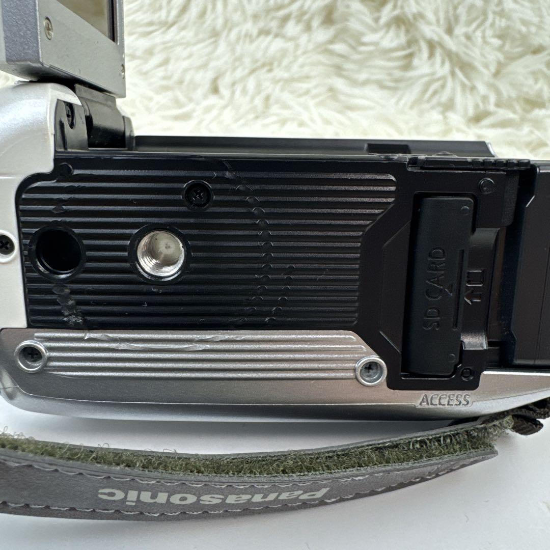 Panasonic パナソニック HC-V300M ビデオカメラ 本体